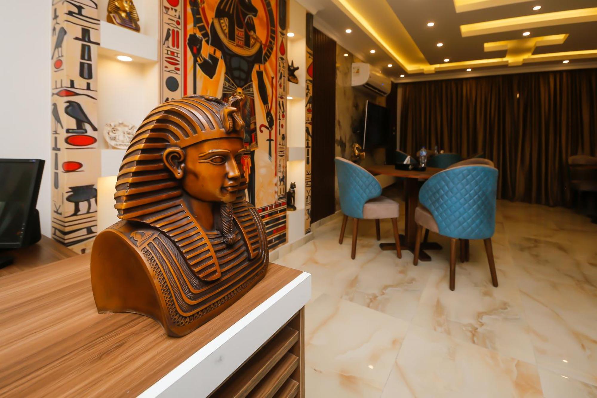Imperial Pyramids Heights View Bed & Breakfast Nazlet el-Sisi Exterior photo