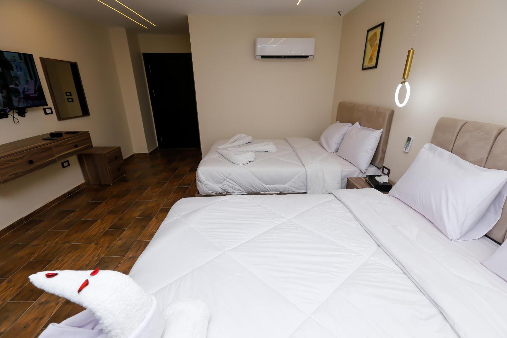 Imperial Pyramids Heights View Bed & Breakfast Nazlet el-Sisi Exterior photo