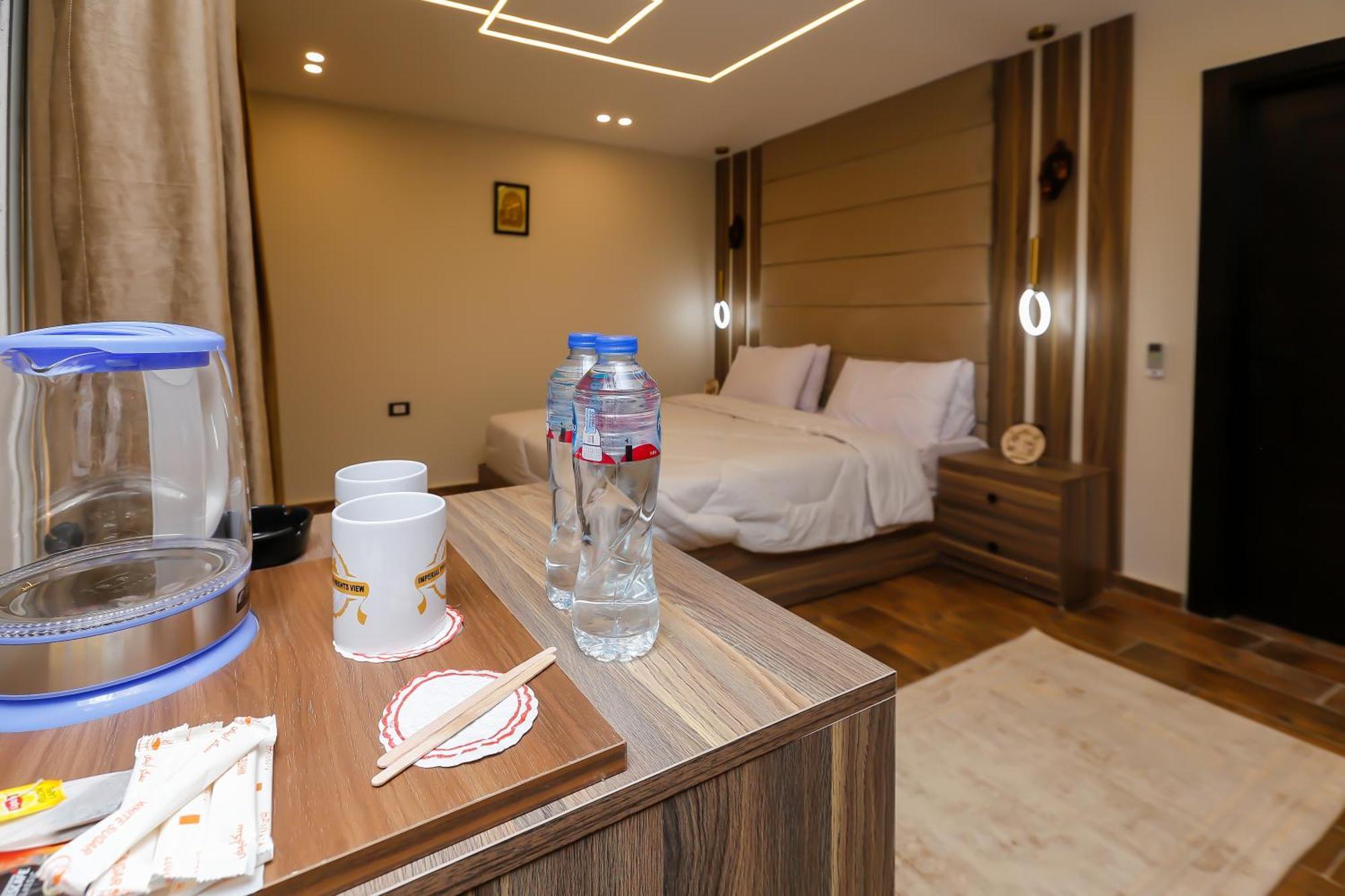 Imperial Pyramids Heights View Bed & Breakfast Nazlet el-Sisi Exterior photo
